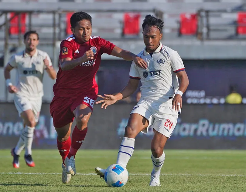 Gagal Podium, Arema FC Nggak Baper! Marcos Santos Langsung Fokus Liga 1