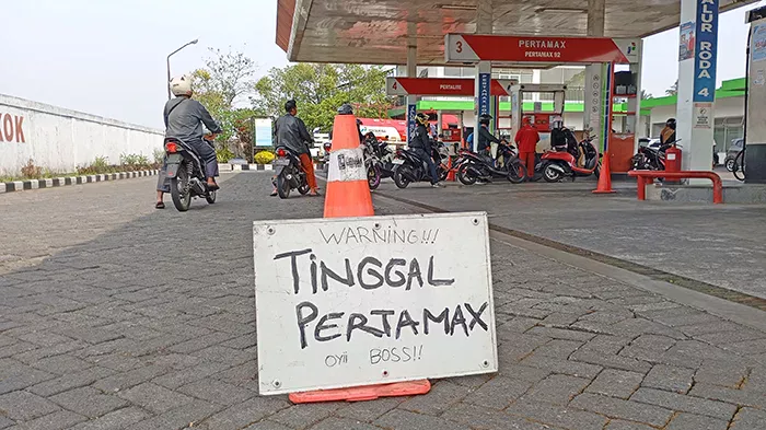 Pertalite Langka di Malang Raya, Antrean SPBU Mengular, Pertamina Ungkap Penyebabnya