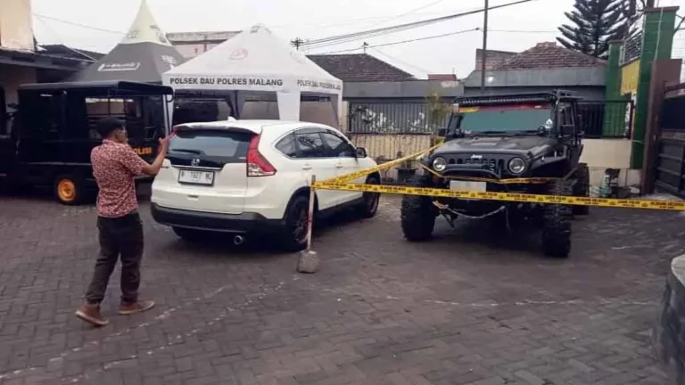Geger! Pria Ditemukan Meninggal di Dalam Mobil Parkir RS UMM, Polisi Selidiki Penyebabnya